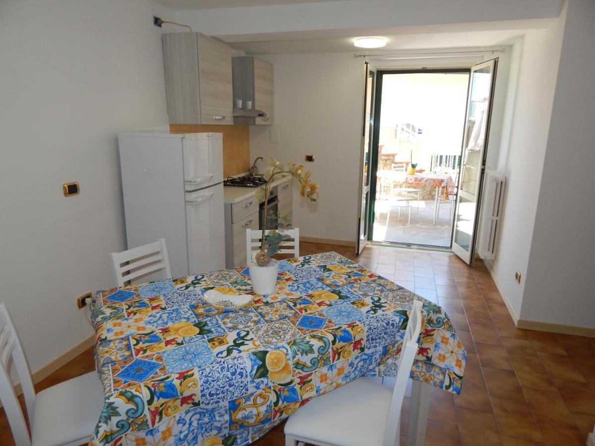 Casa Vacanza Diana ราเวลโล ภายนอก รูปภาพ