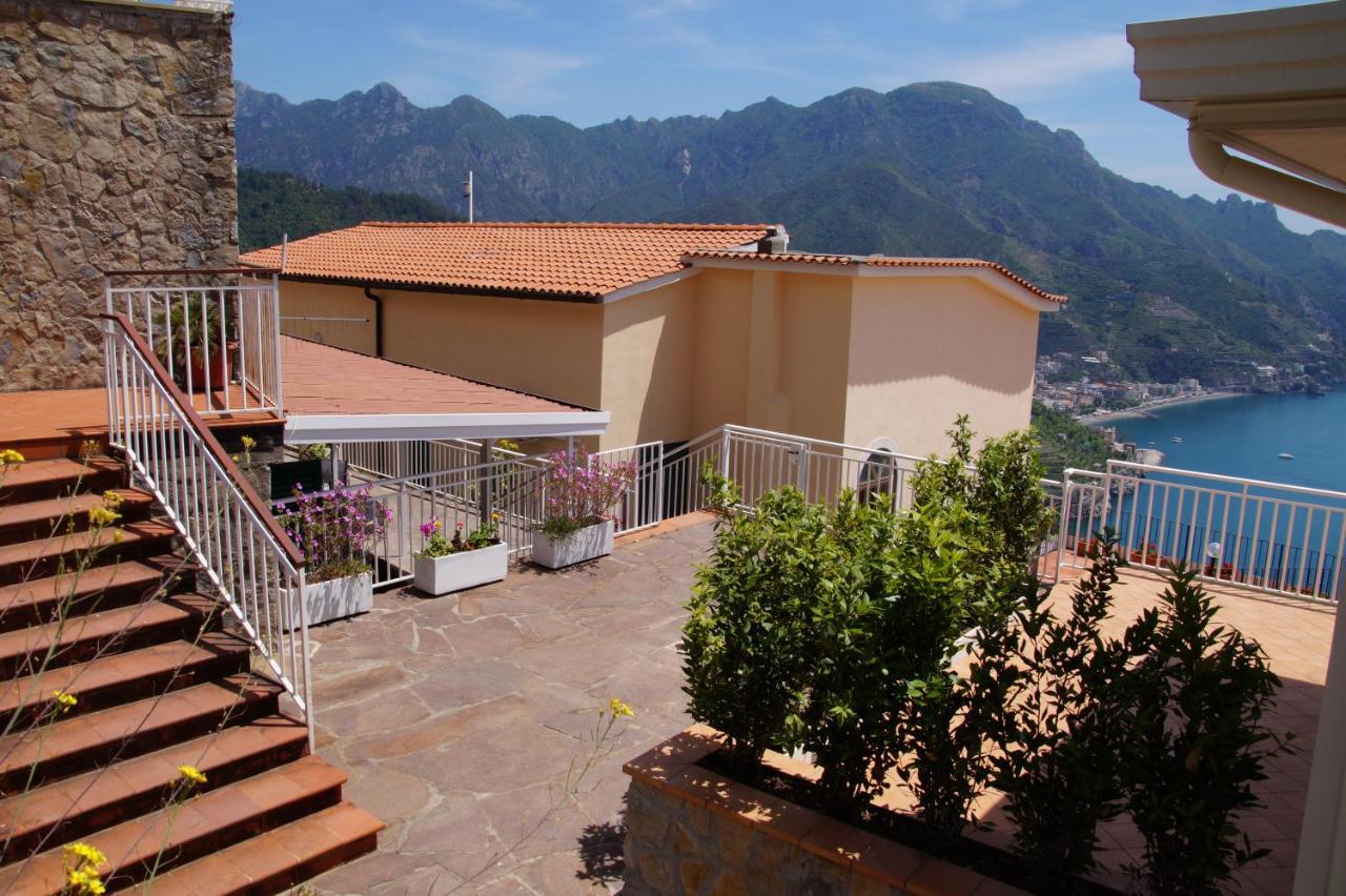 Casa Vacanza Diana ราเวลโล ภายนอก รูปภาพ