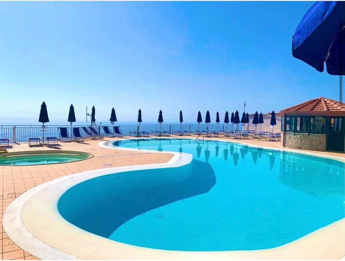 Casa Vacanza Diana ราเวลโล ภายนอก รูปภาพ