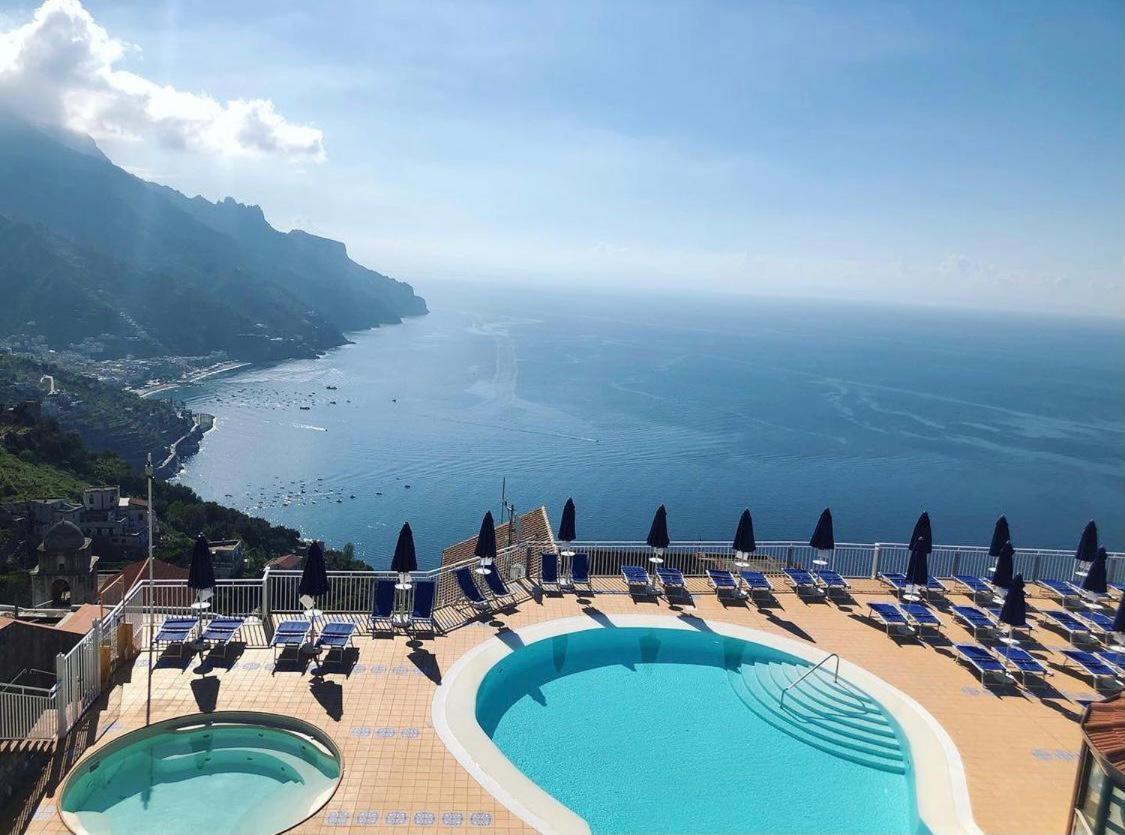 Casa Vacanza Diana ราเวลโล ภายนอก รูปภาพ