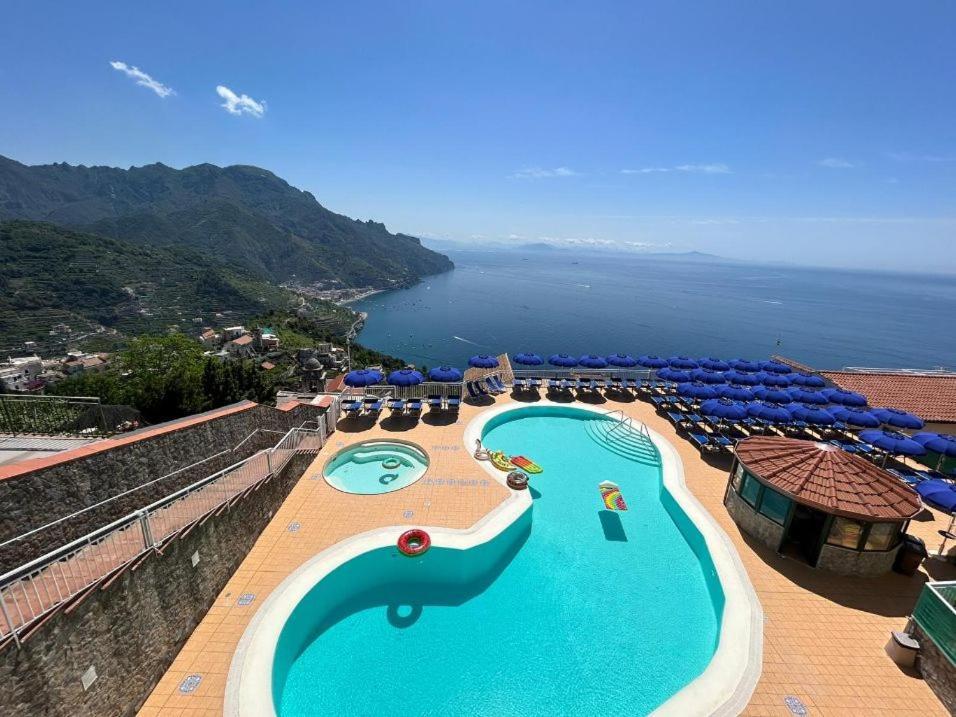 Casa Vacanza Diana ราเวลโล ภายนอก รูปภาพ