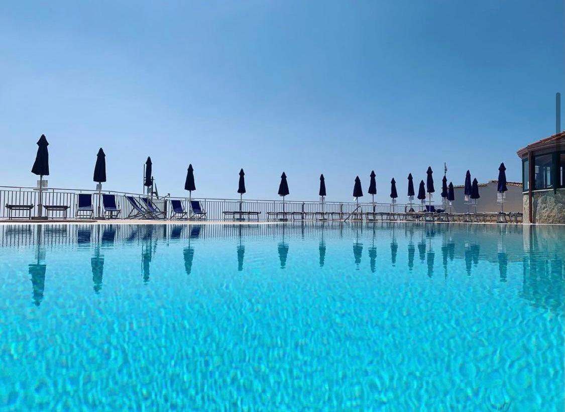 Casa Vacanza Diana ราเวลโล ภายนอก รูปภาพ